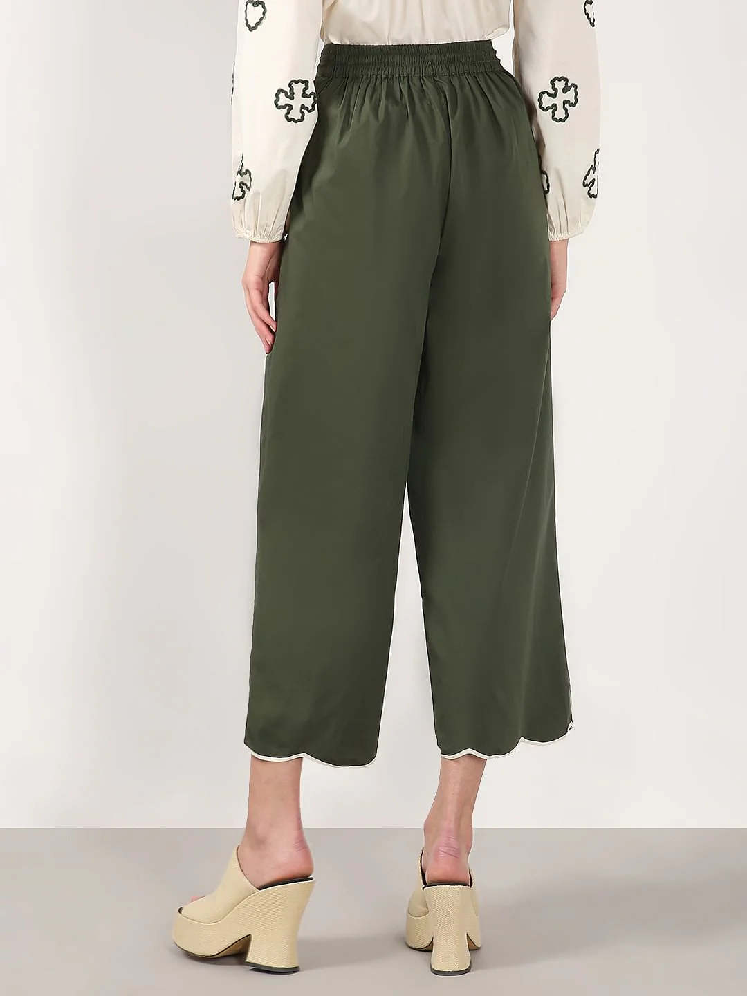 Olive Green Printed Co-Ord Set Pants - Image 4