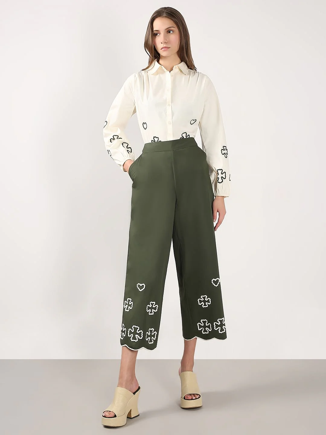 Olive Green Printed Co-Ord Set Pants - Image 5