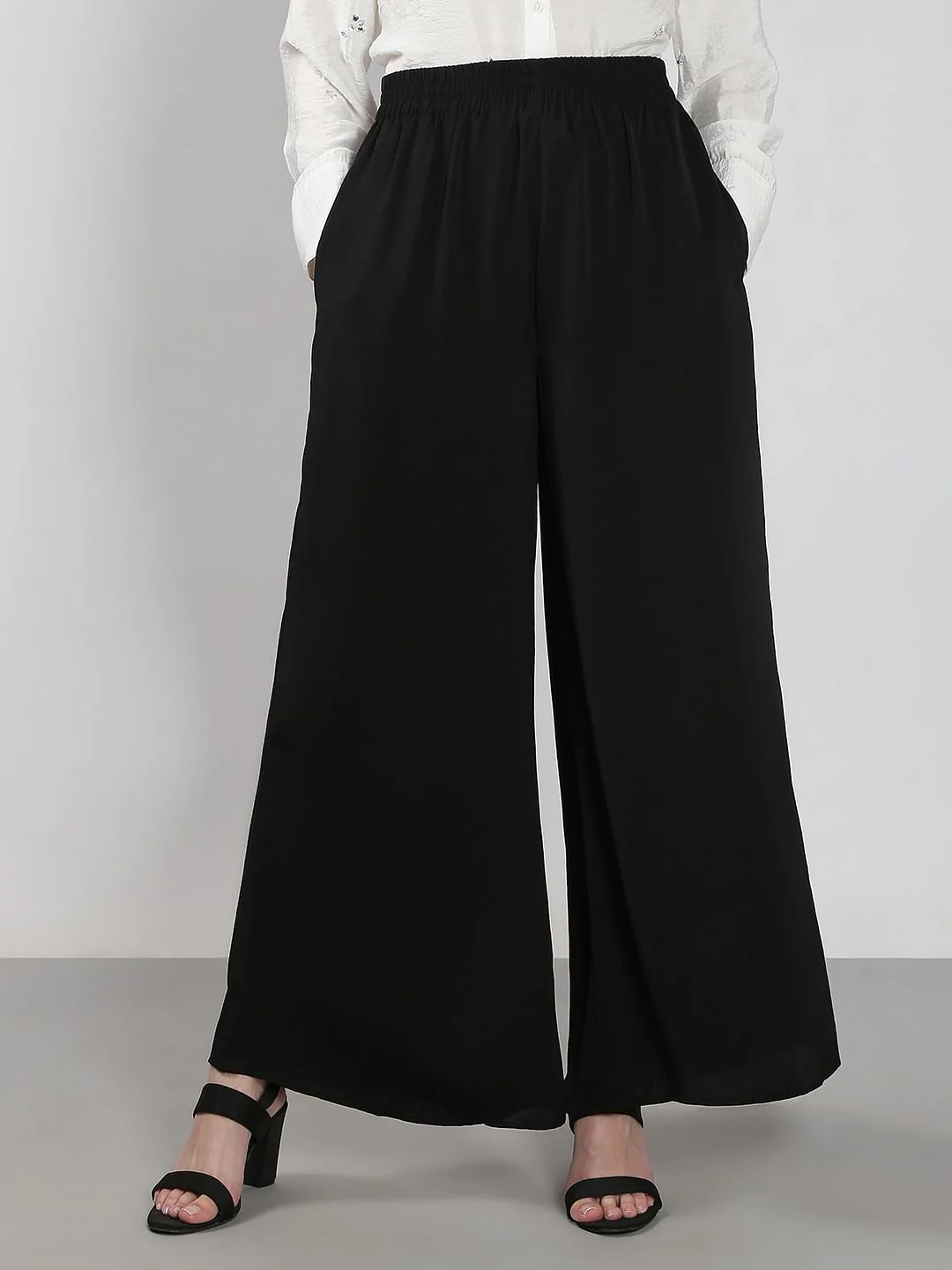 Black Wide Leg Trousers - Image 2