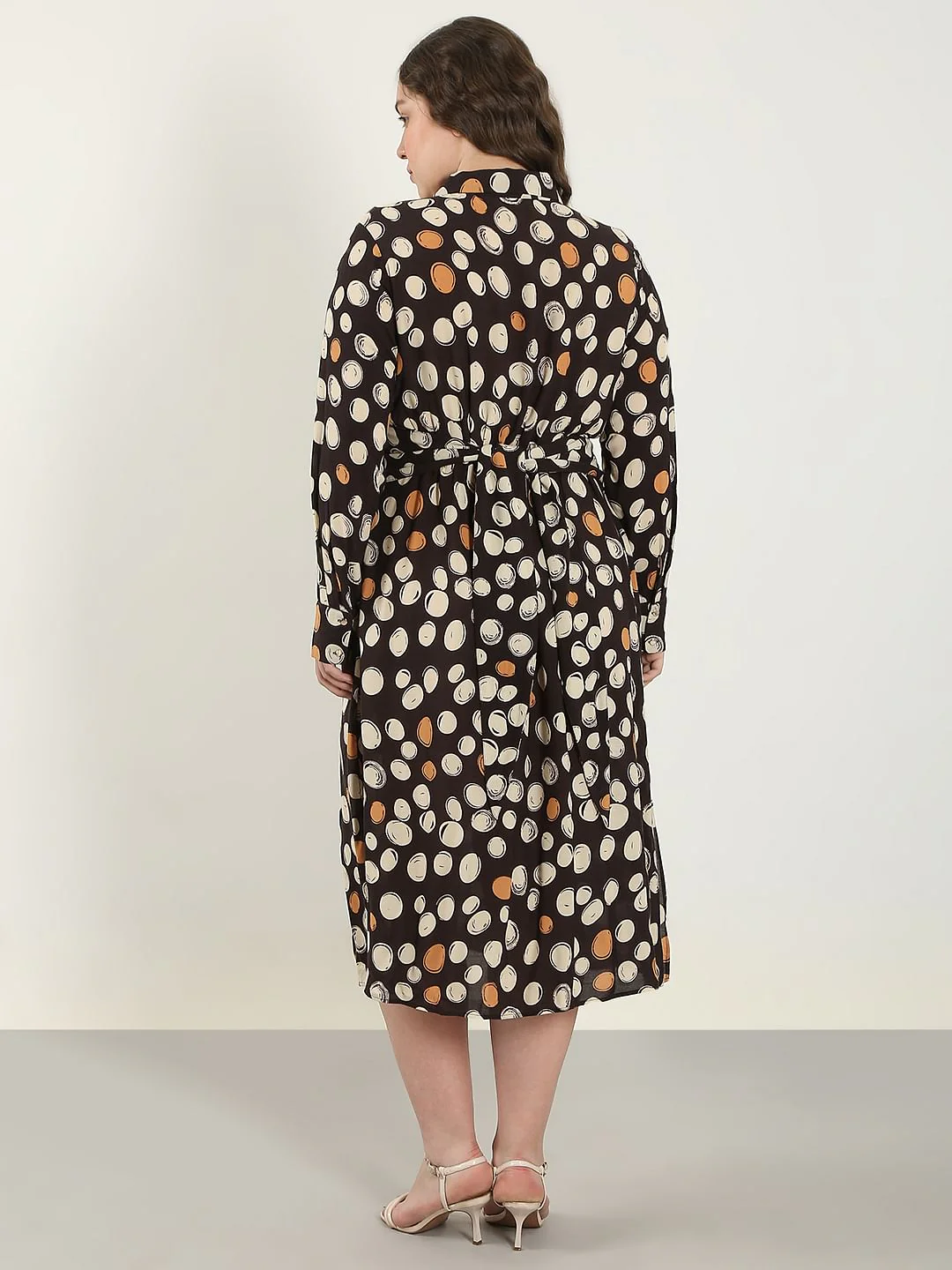 Curve Black Printed Midi Dress - Image 4