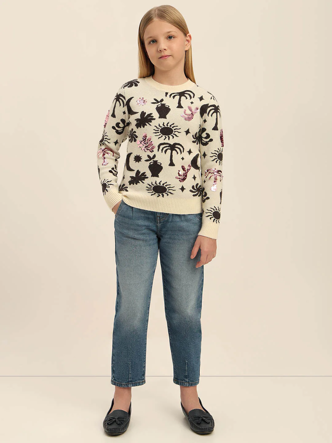 GIRLS Printed Round Neck Sweater - Image 5