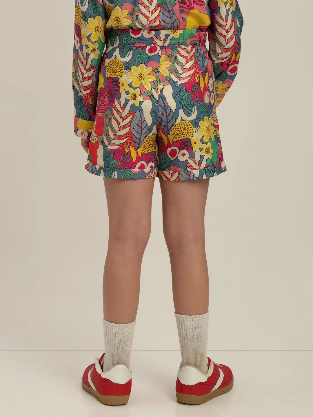 GIRL Multi-Colour Printed Shorts - Image 4