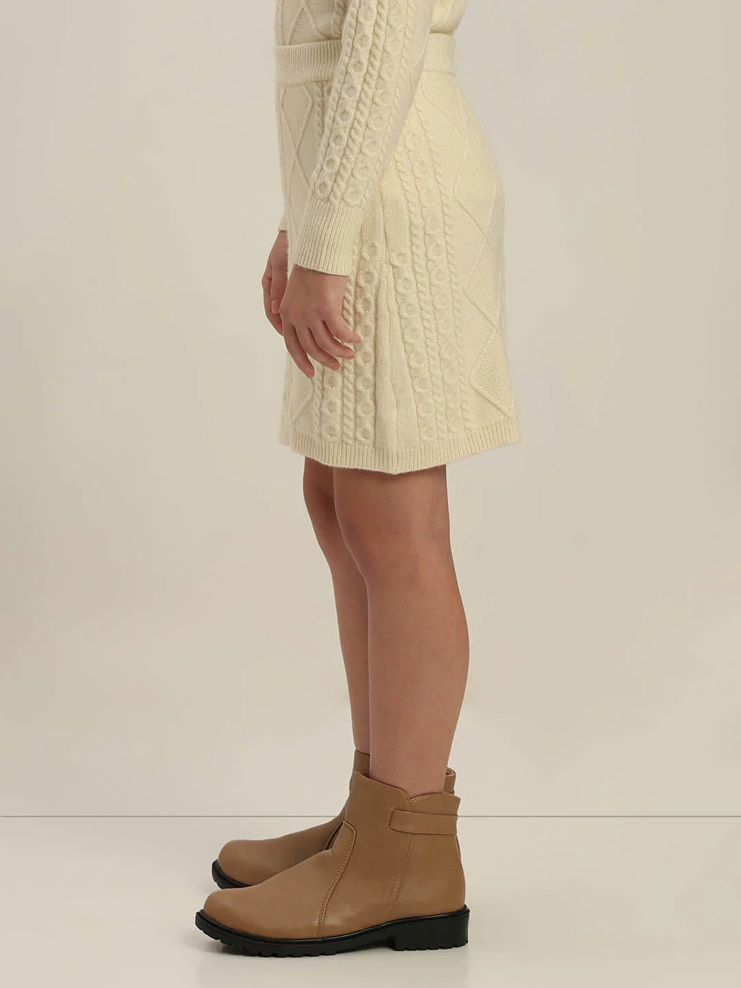GIRLS Cable Knit Skirt - Image 3