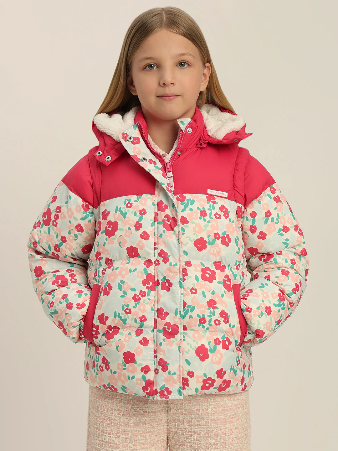 Girls Pink Printed Hooded Puffer Jacket - Image 2