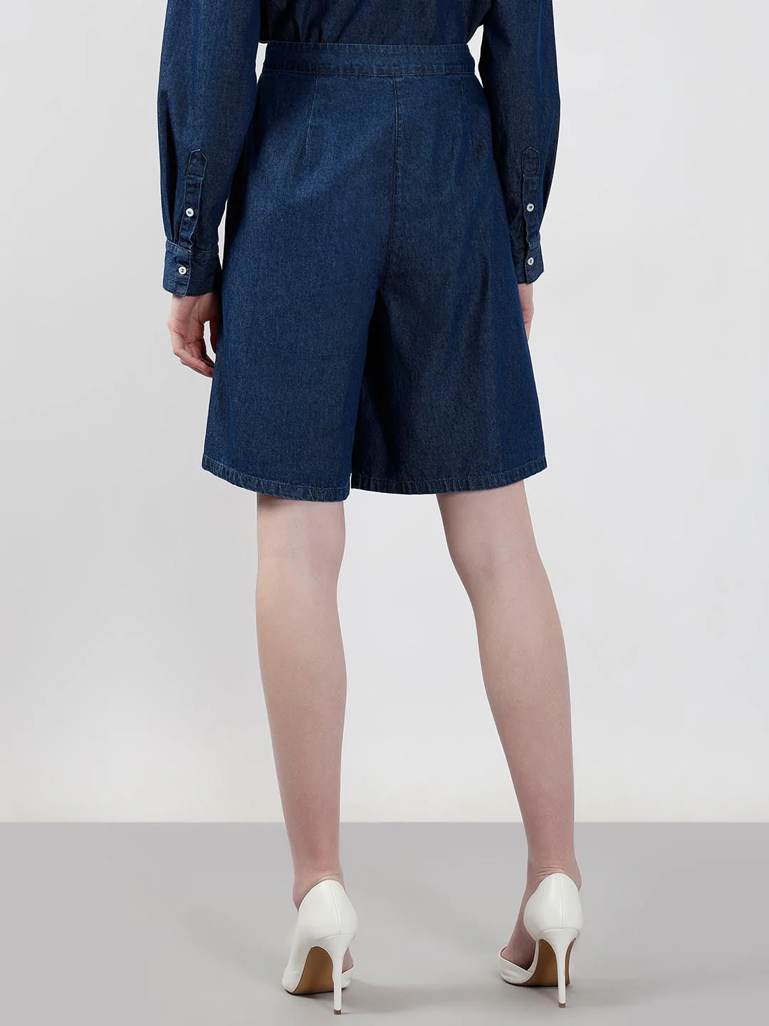Vero Moda Dark Blue Bermuda Denim Shorts - Image 3