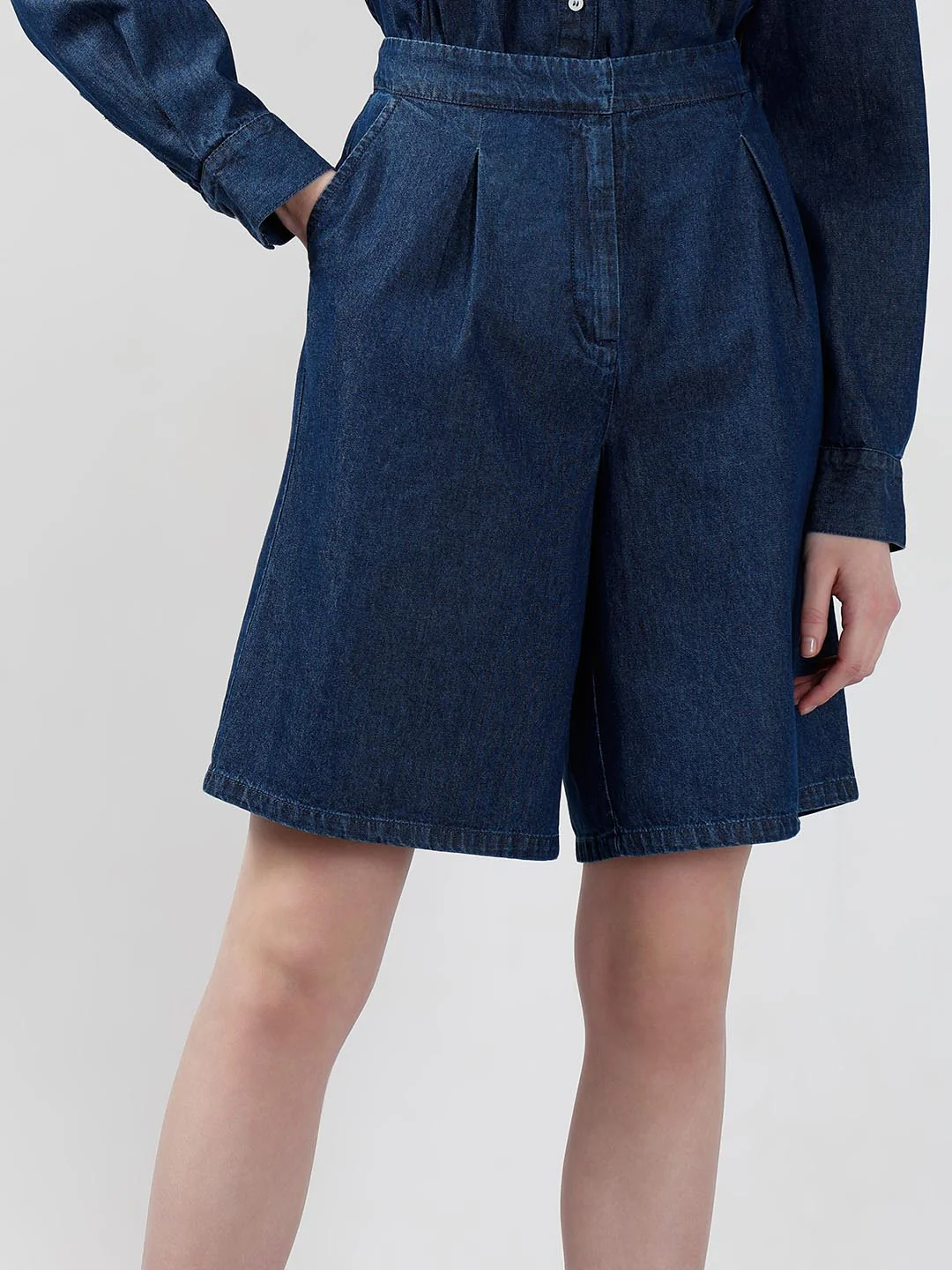 Vero Moda Dark Blue Bermuda Denim Shorts - Image 6