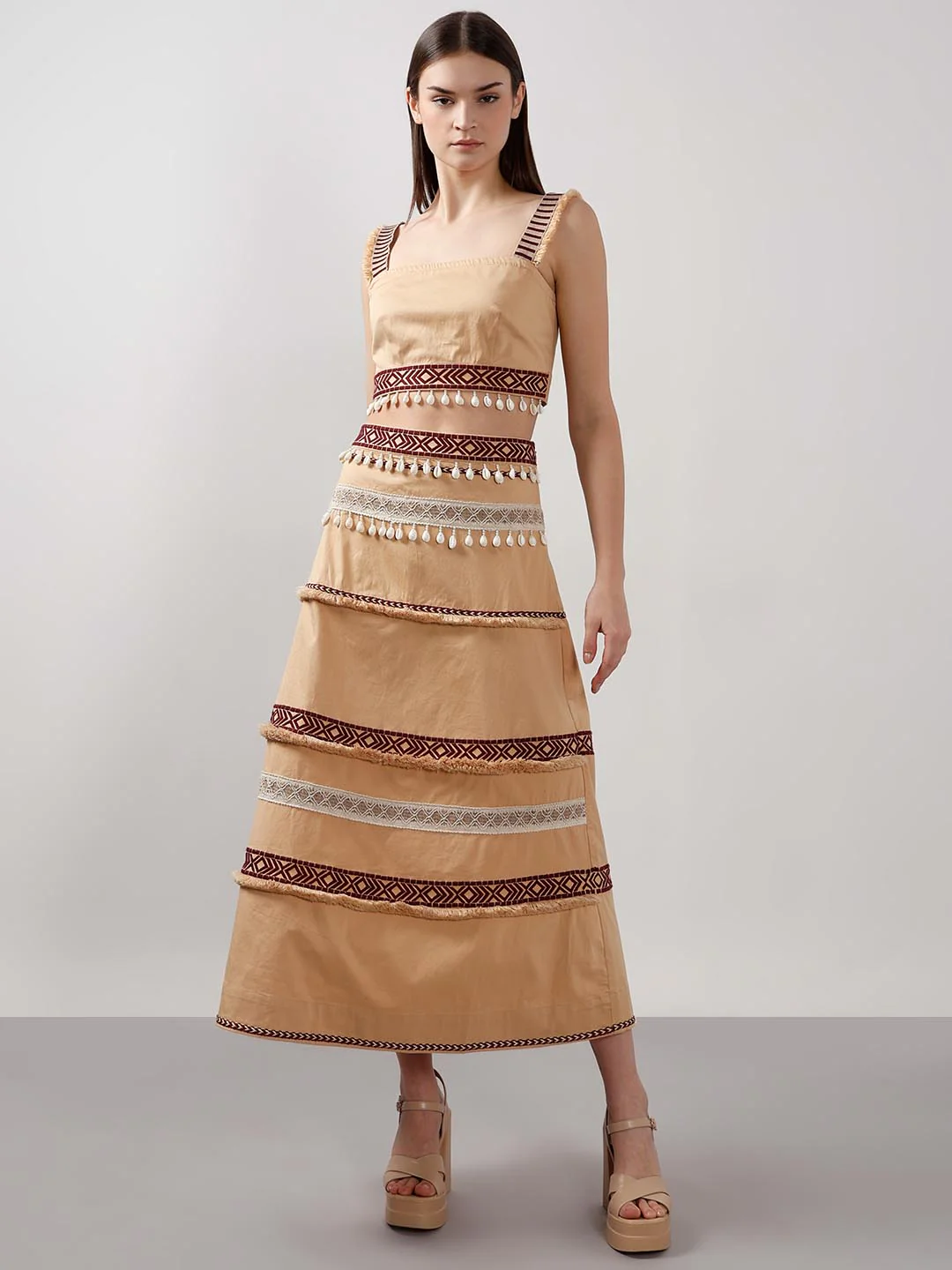 Vero Moda Beige Shell Tassels Cotton Crop Top - Image 5