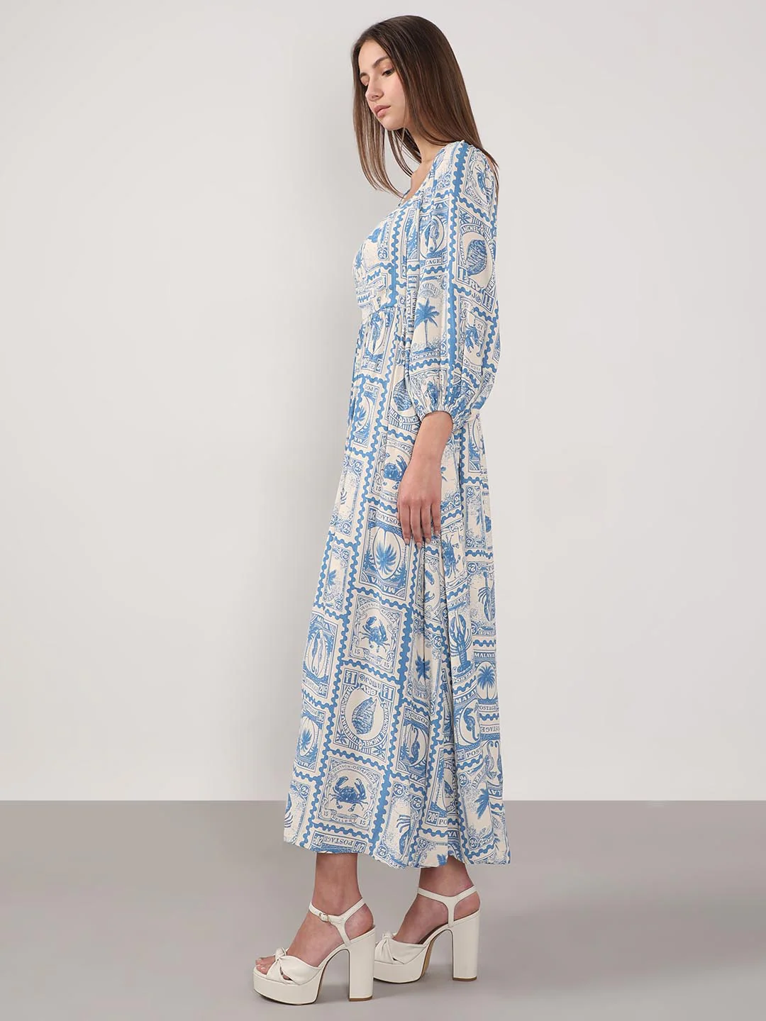 Vero Moda White & Blue Printed Viscose Dress - Image 3