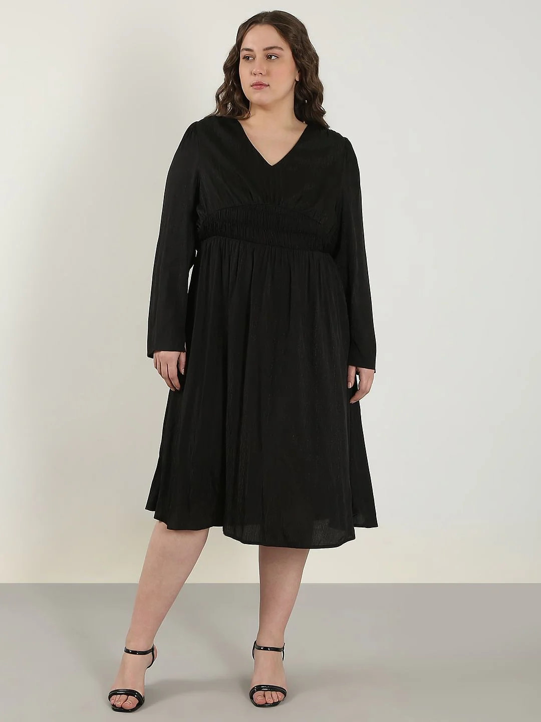 Curve Black Viscose Midi Dress - Image 2