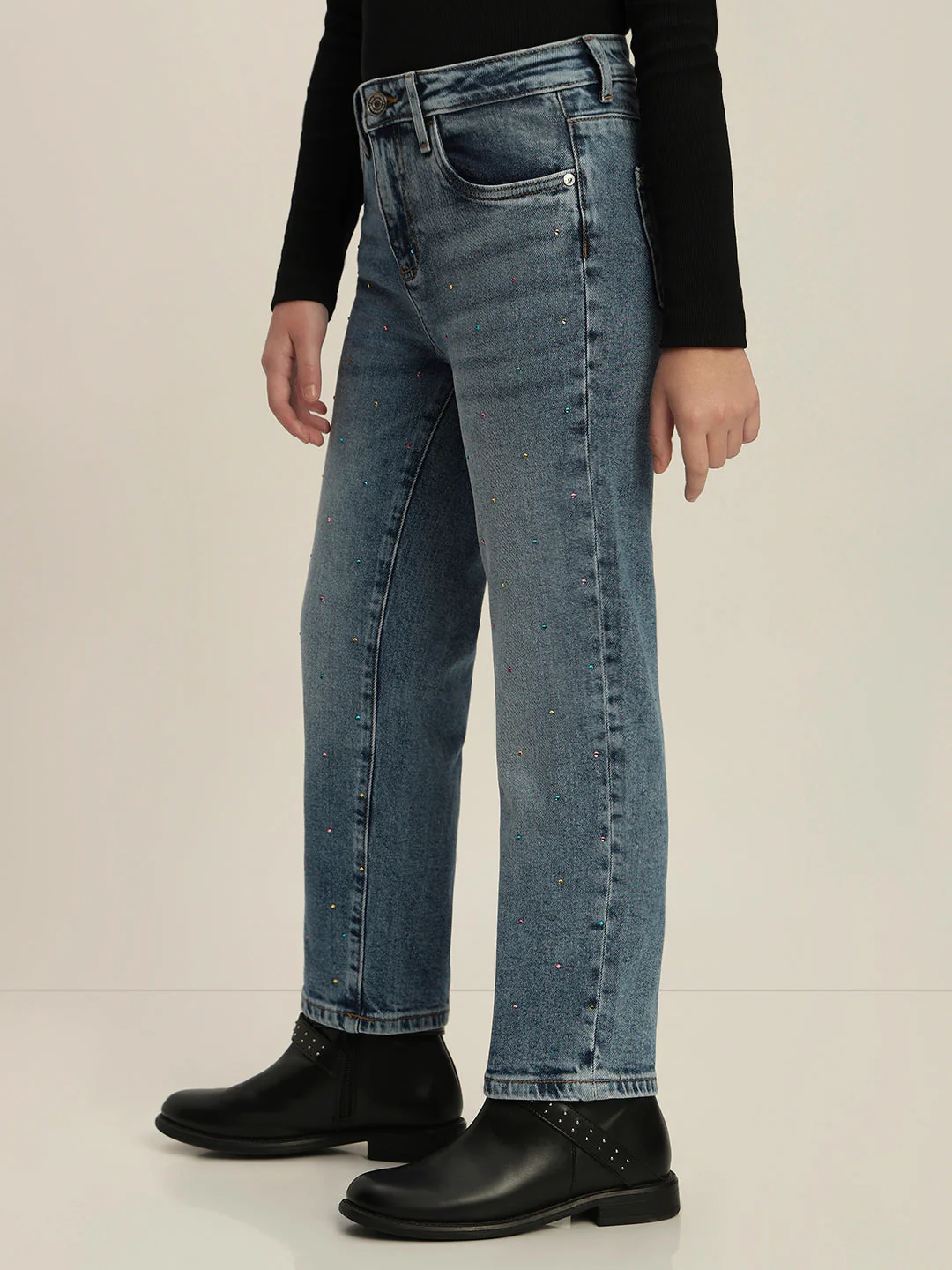 Girls Embellished Mom Fit Jeans - Image 3