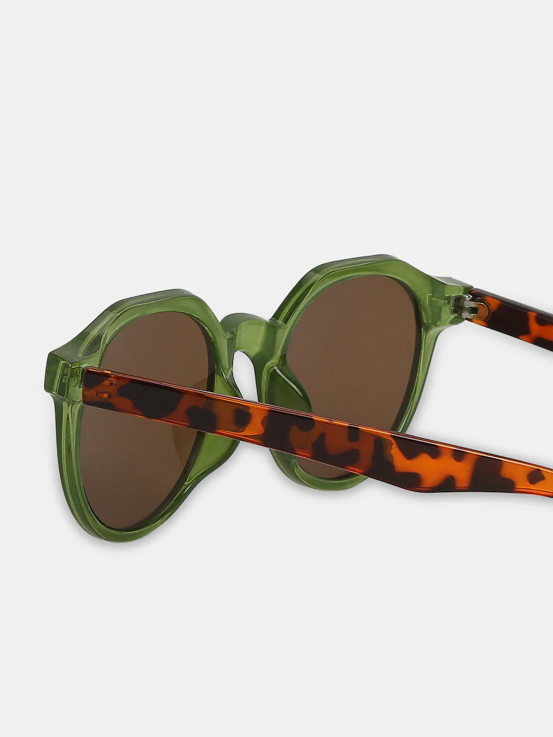 VERO MODA Green Tortoiseshell Print Sunglasses - Image 4