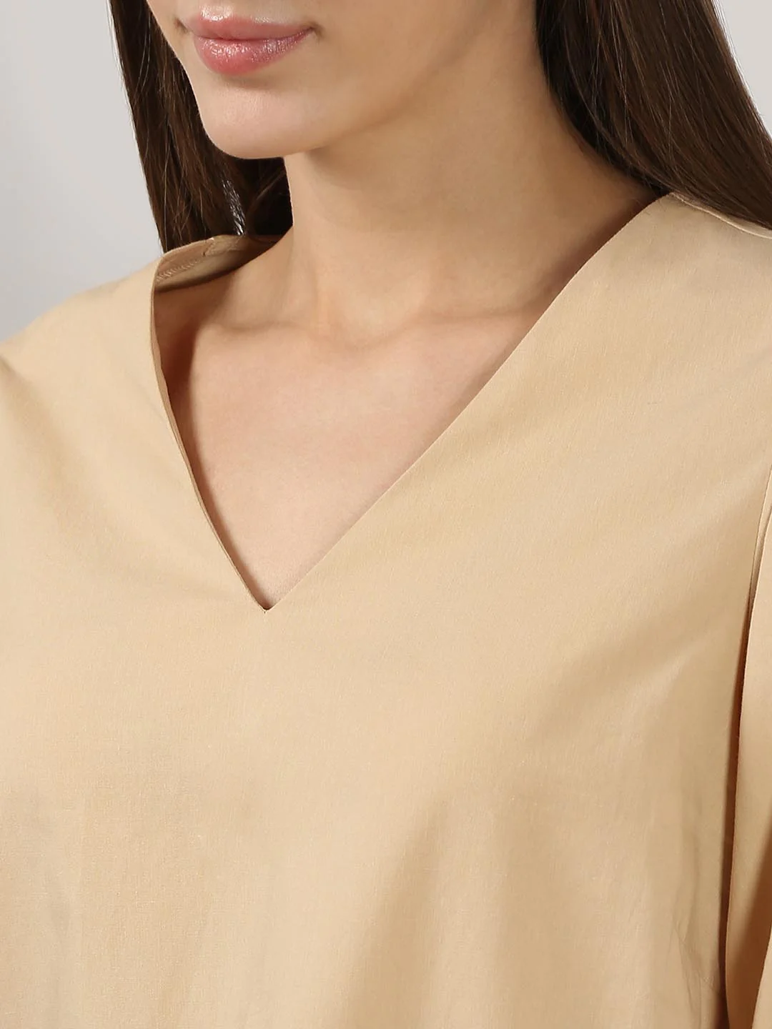 Vero Moda Beige Embroidered Print Top - Image 8