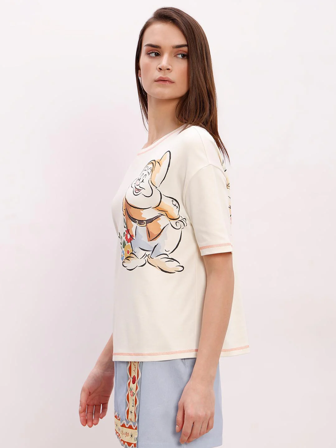 Vero Moda off-White Printed Cotton T-Shirt - Image 4