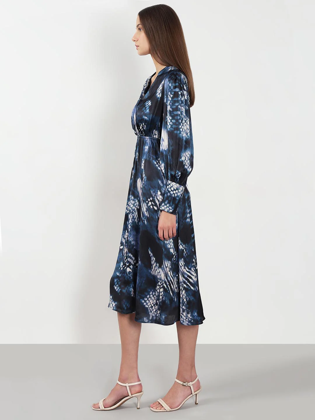 Vero Moda Navy Blue Printed Midi Dress - Image 3