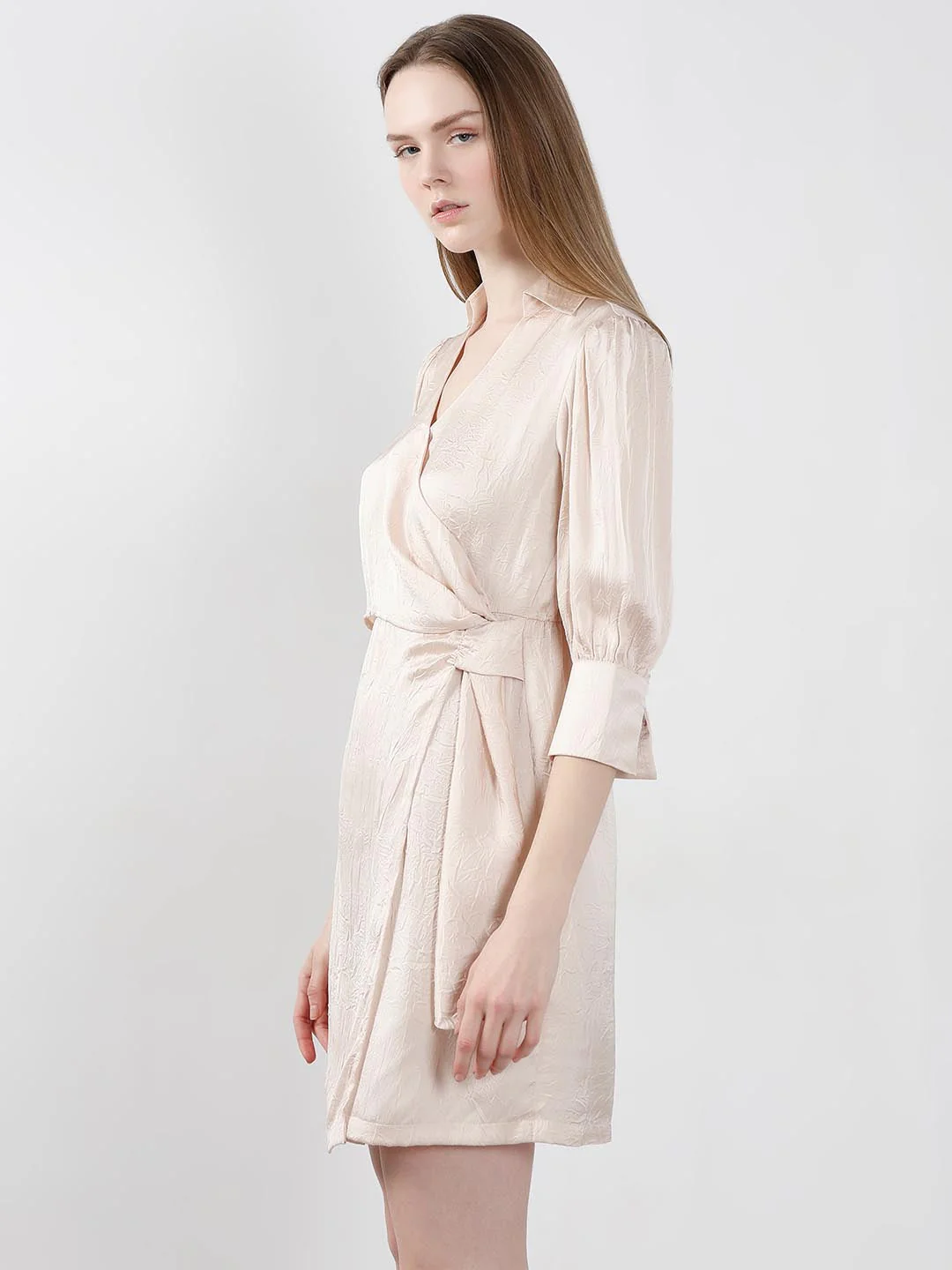 Vero Moda off-White Wrap Satin Dress - Image 4