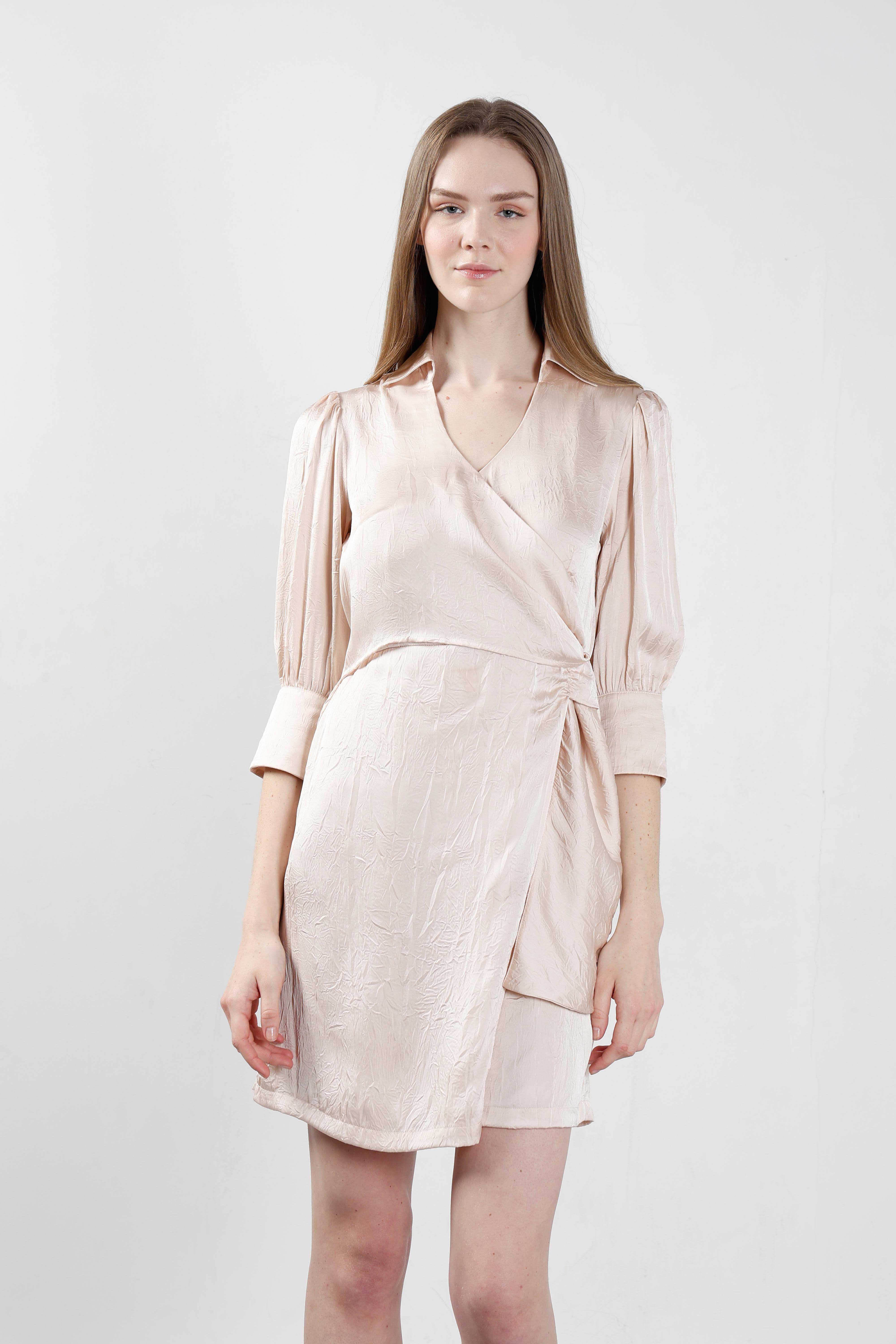Vero Moda off-White Wrap Satin Dress - Image 9