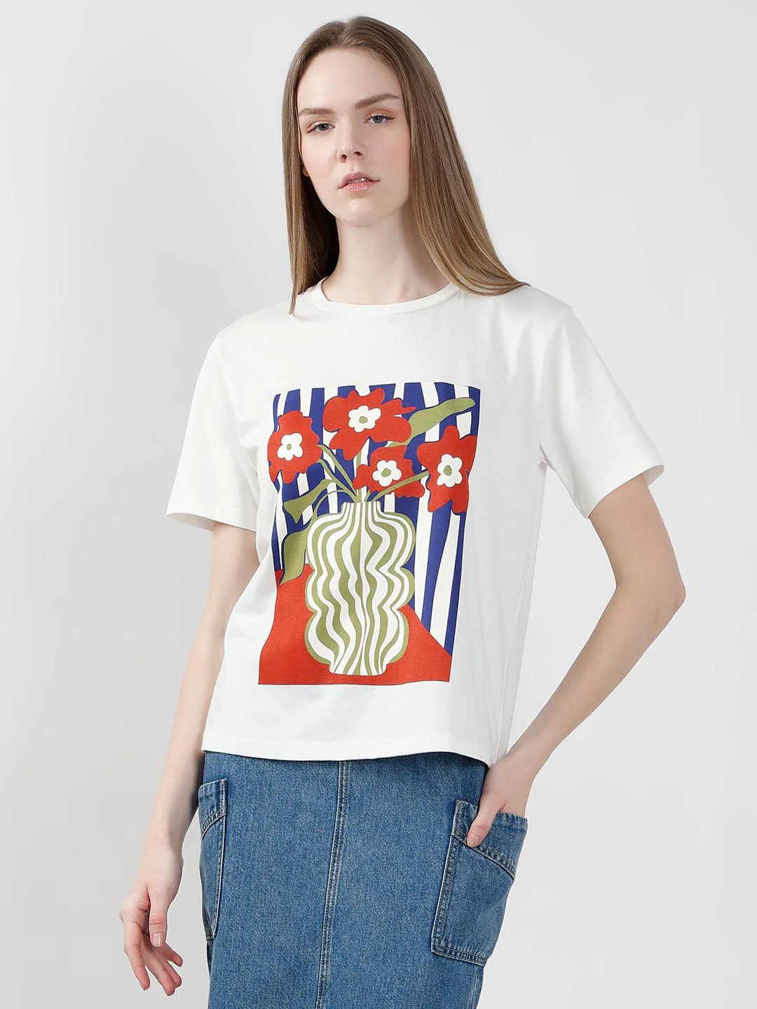 Vero Moda White Printed T-Shirt - Image 2