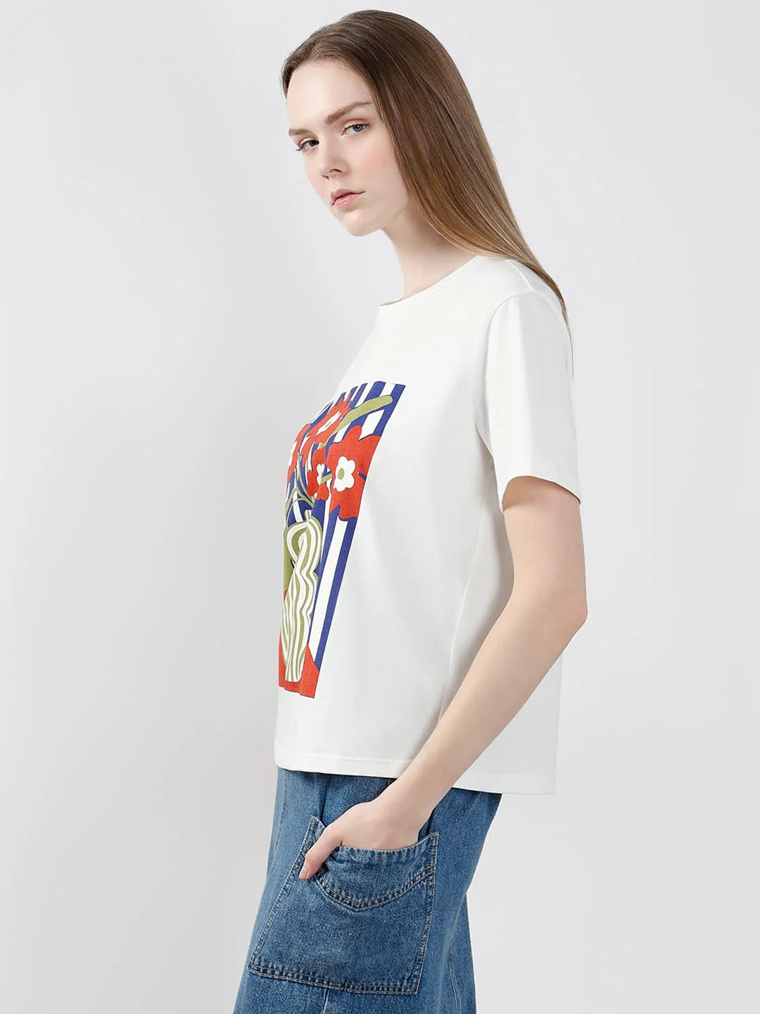 Vero Moda White Printed T-Shirt - Image 4