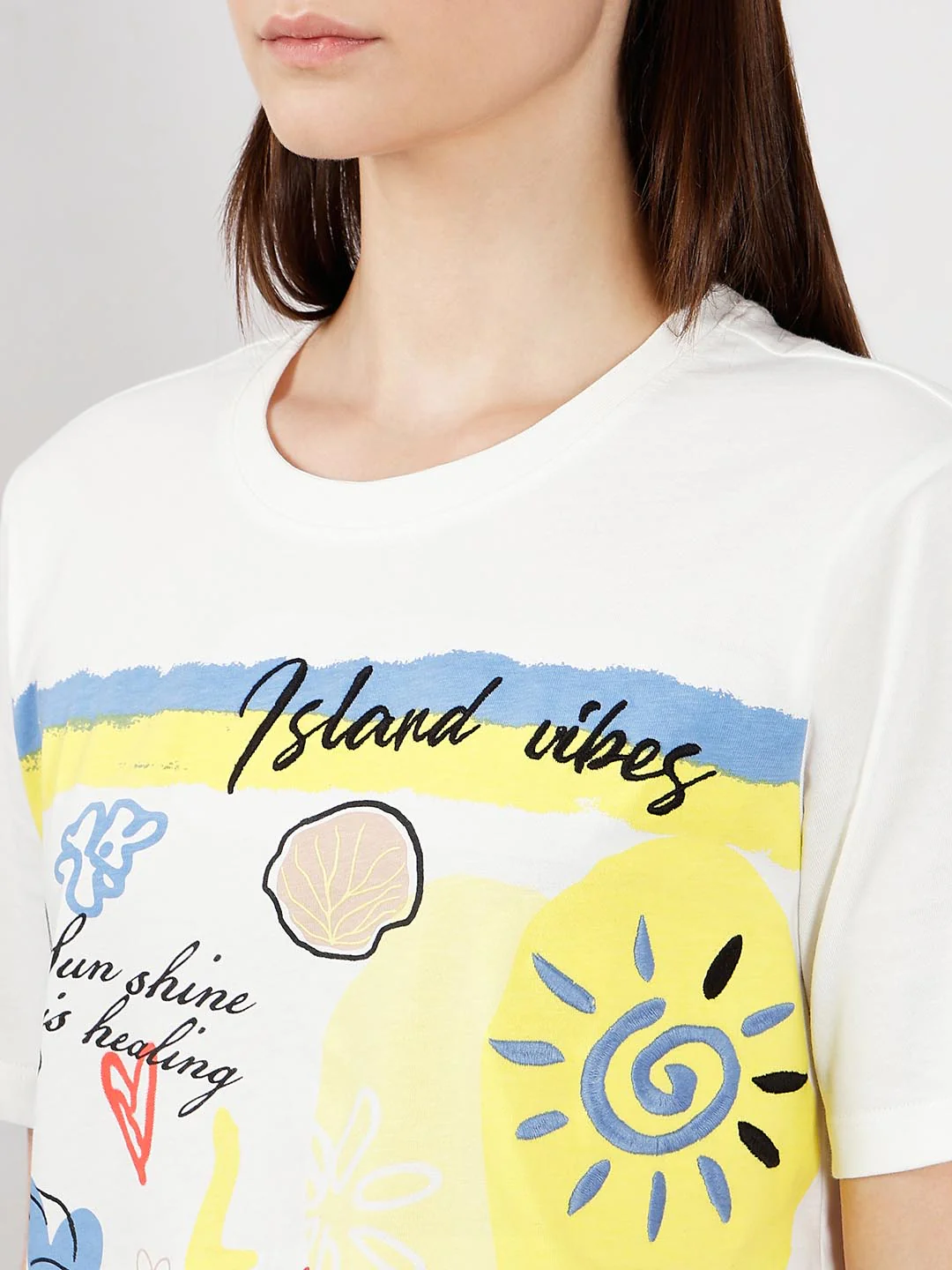 Vero Moda Bright White Printed T-Shirt - Image 8