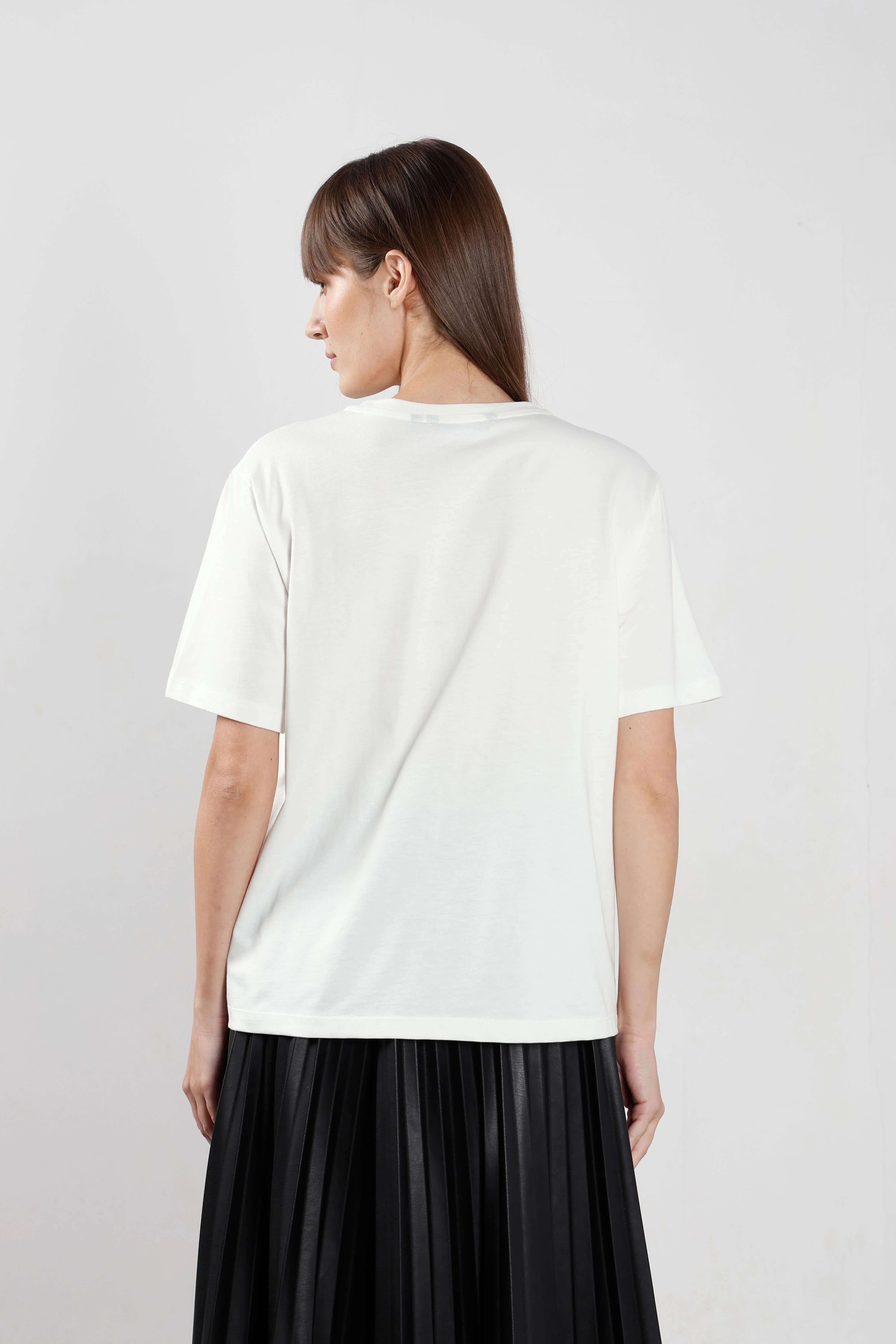 Vero Moda White Printed T-Shirt - Image 10
