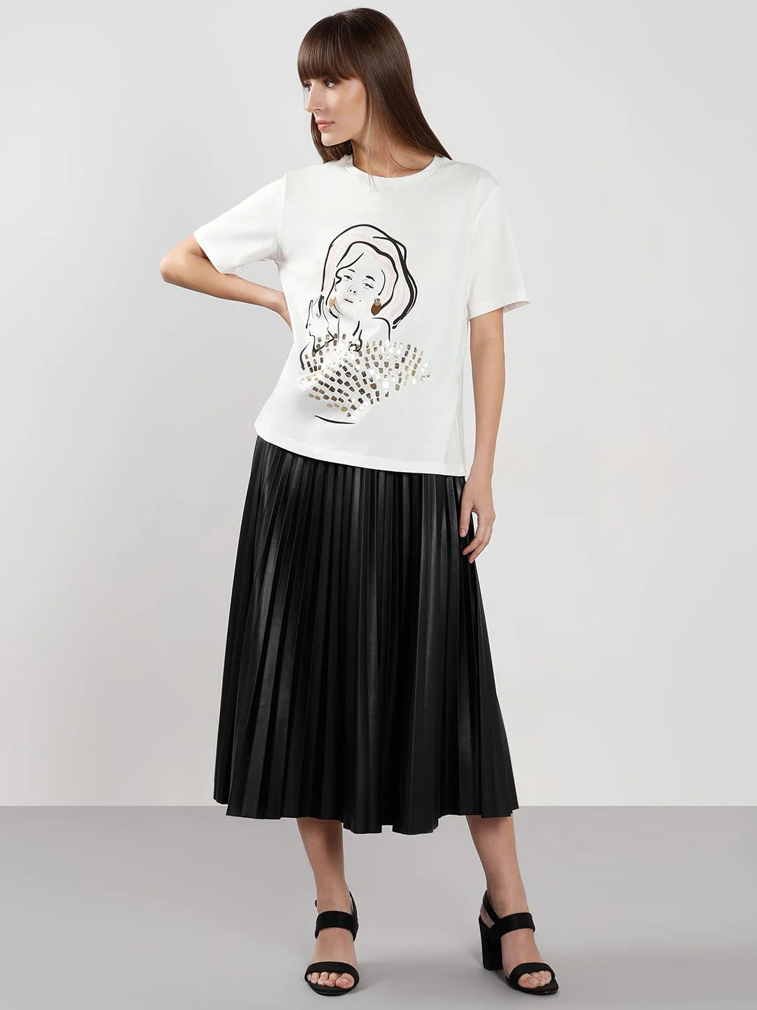Vero Moda White Printed T-Shirt - Image 5
