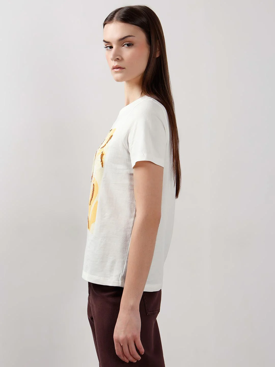 Vero Moda White Embellished Print T-Shirt - Image 4
