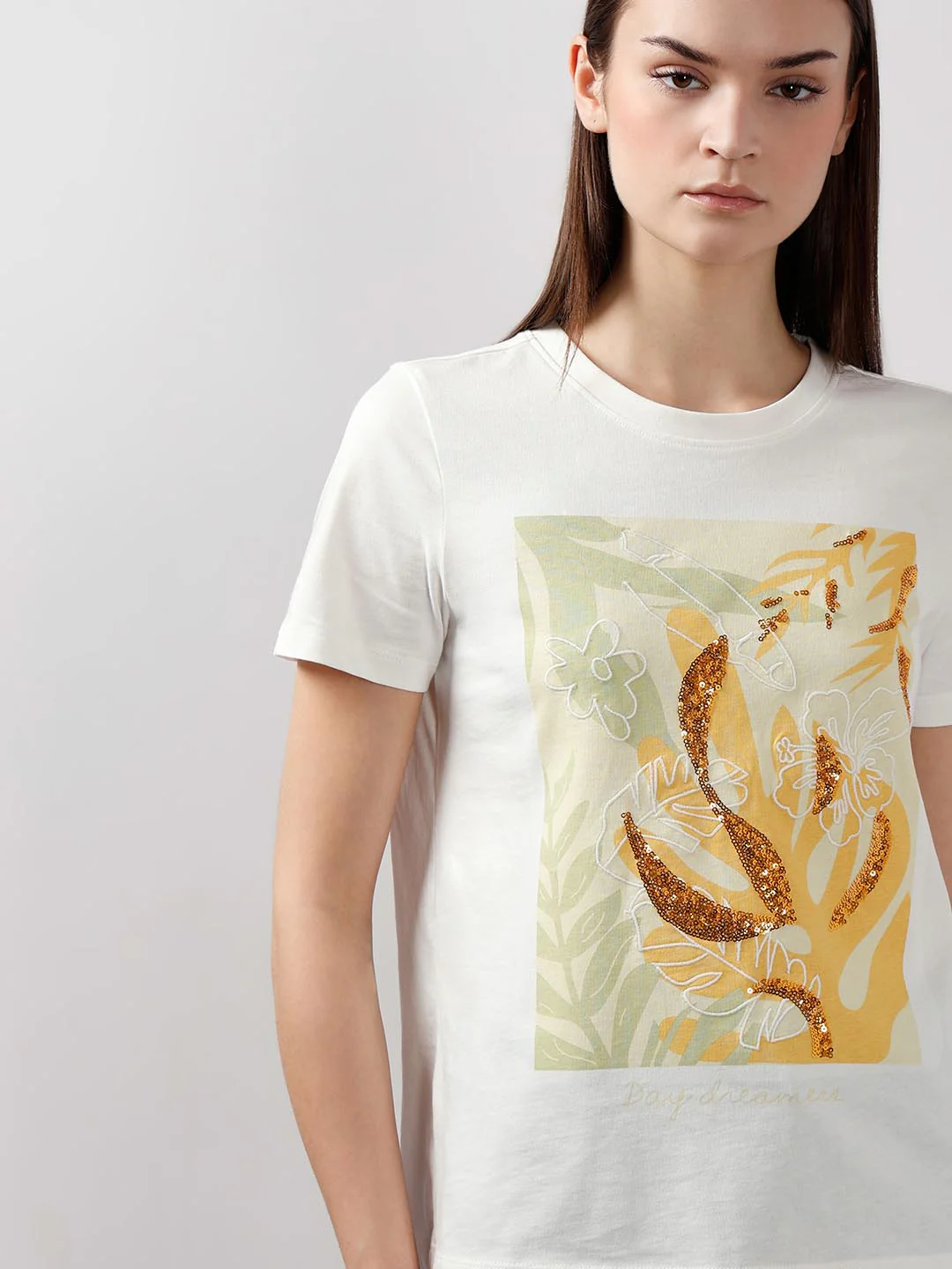 Vero Moda White Embellished Print T-Shirt - Image 6