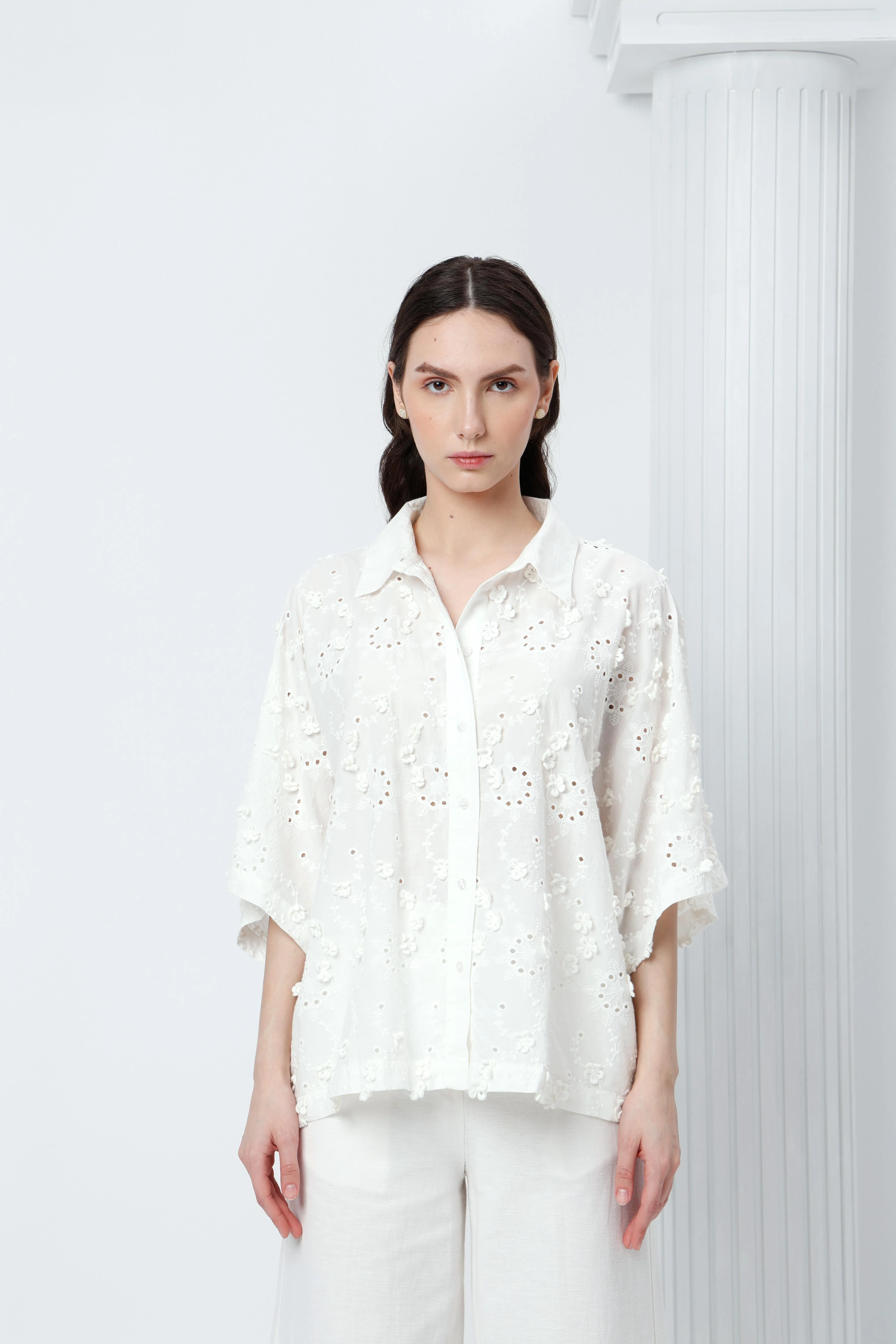 Vero Moda White Schiffli Shirt - Image 9