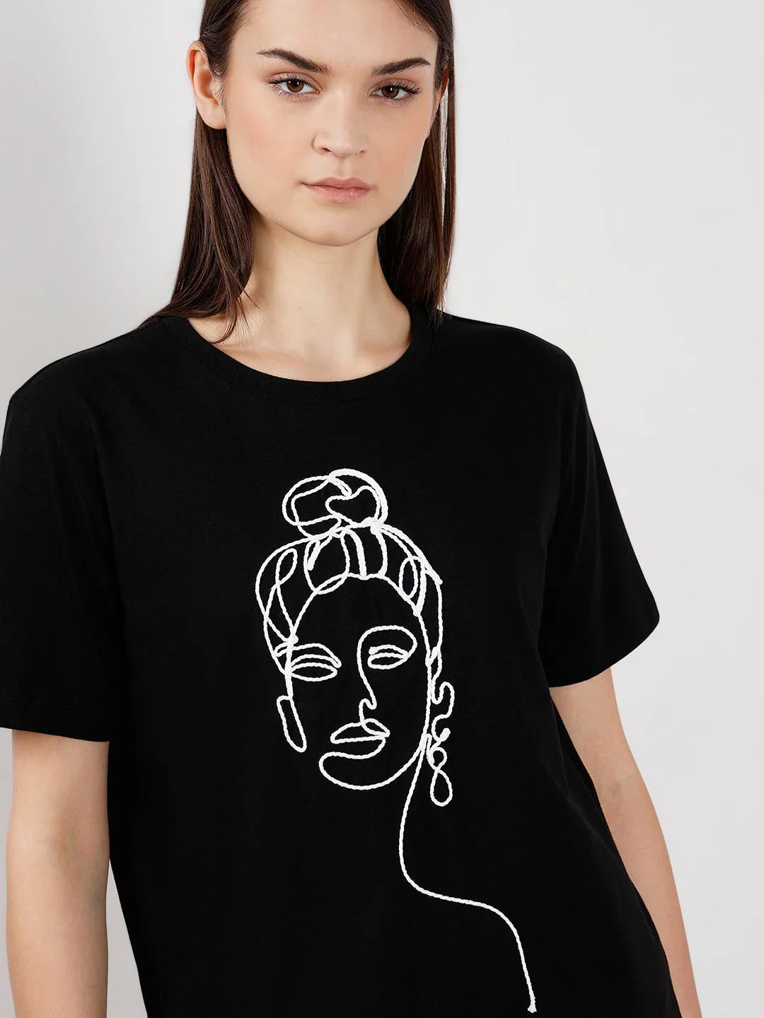 Vero Moda Black Cotton T-Shirt - Image 6