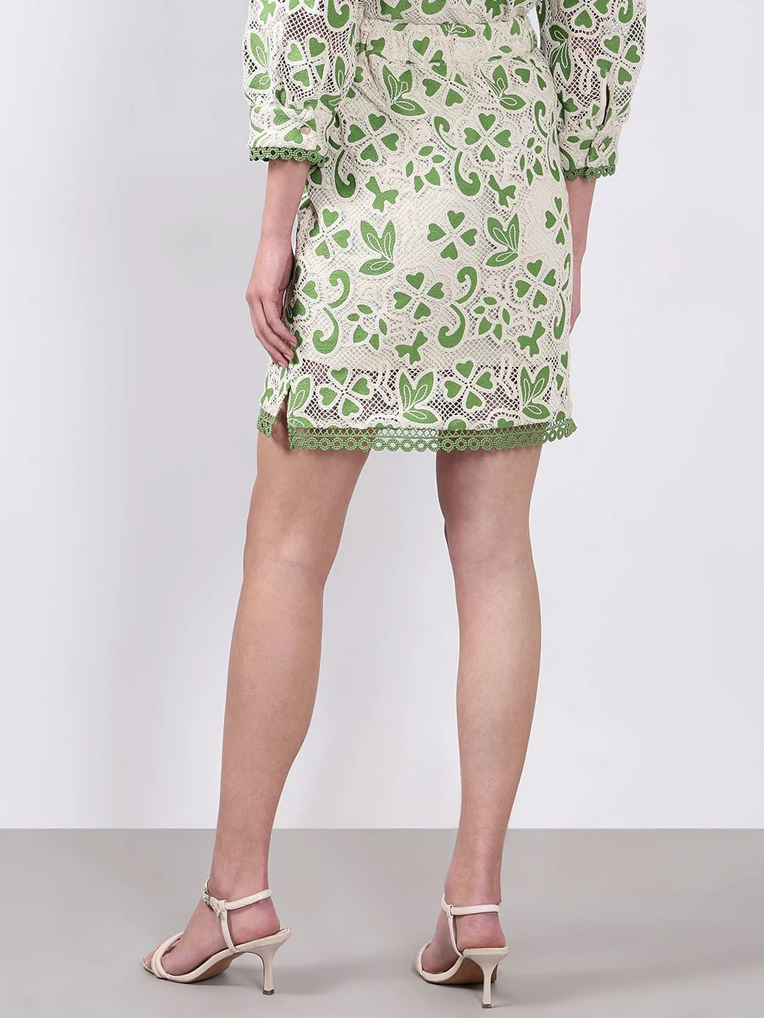 Green Embroidered Co-Ord Set Skirt - Image 4