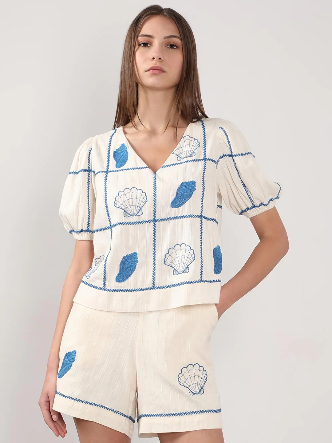 Vero Moda Ecru Embroidered Co-Ord Set Top - Image 2