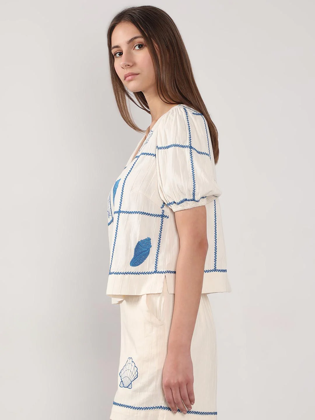 Vero Moda Ecru Embroidered Co-Ord Set Top - Image 4