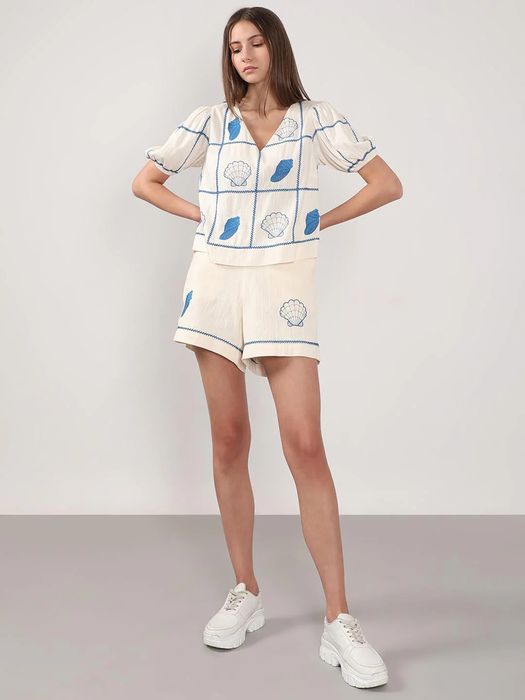 Vero Moda Ecru Embroidered Co-Ord Set Top - Image 5