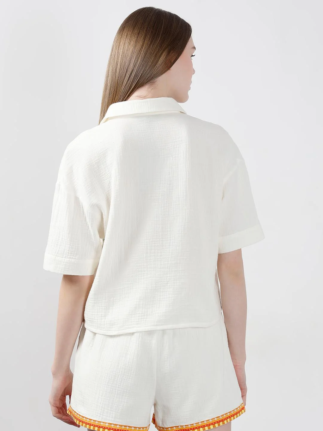 Vero Moda White Embroidered Print Shirt - Image 3