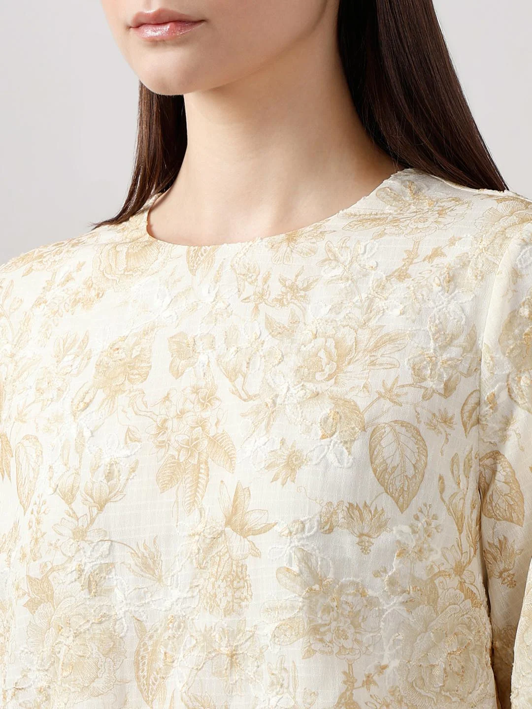 Vero Moda Ecru Jacquard Printed Top - Image 8