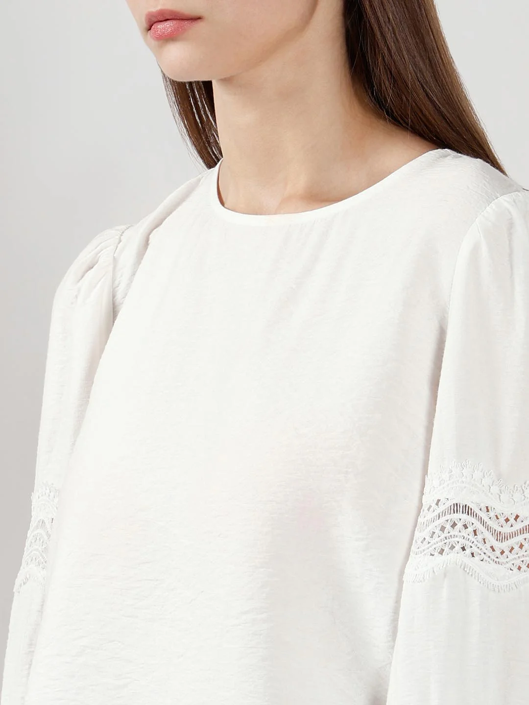 Vero Moda White Puff Sleeves Top - Image 8