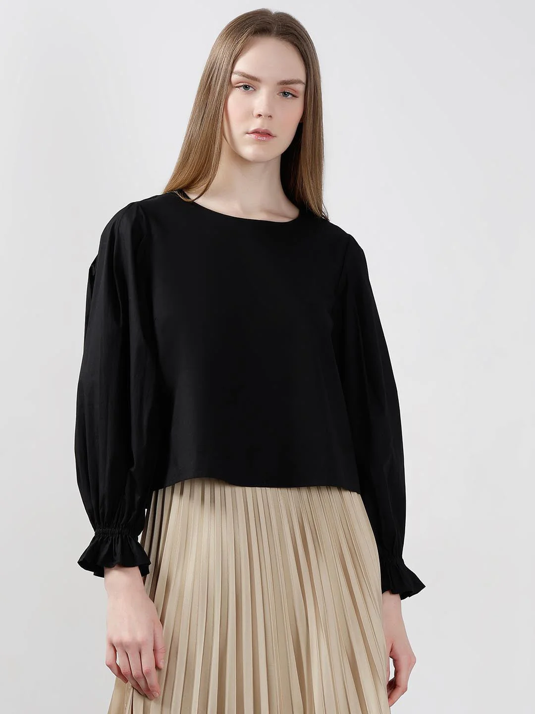 Vero Moda Black Top - Image 2
