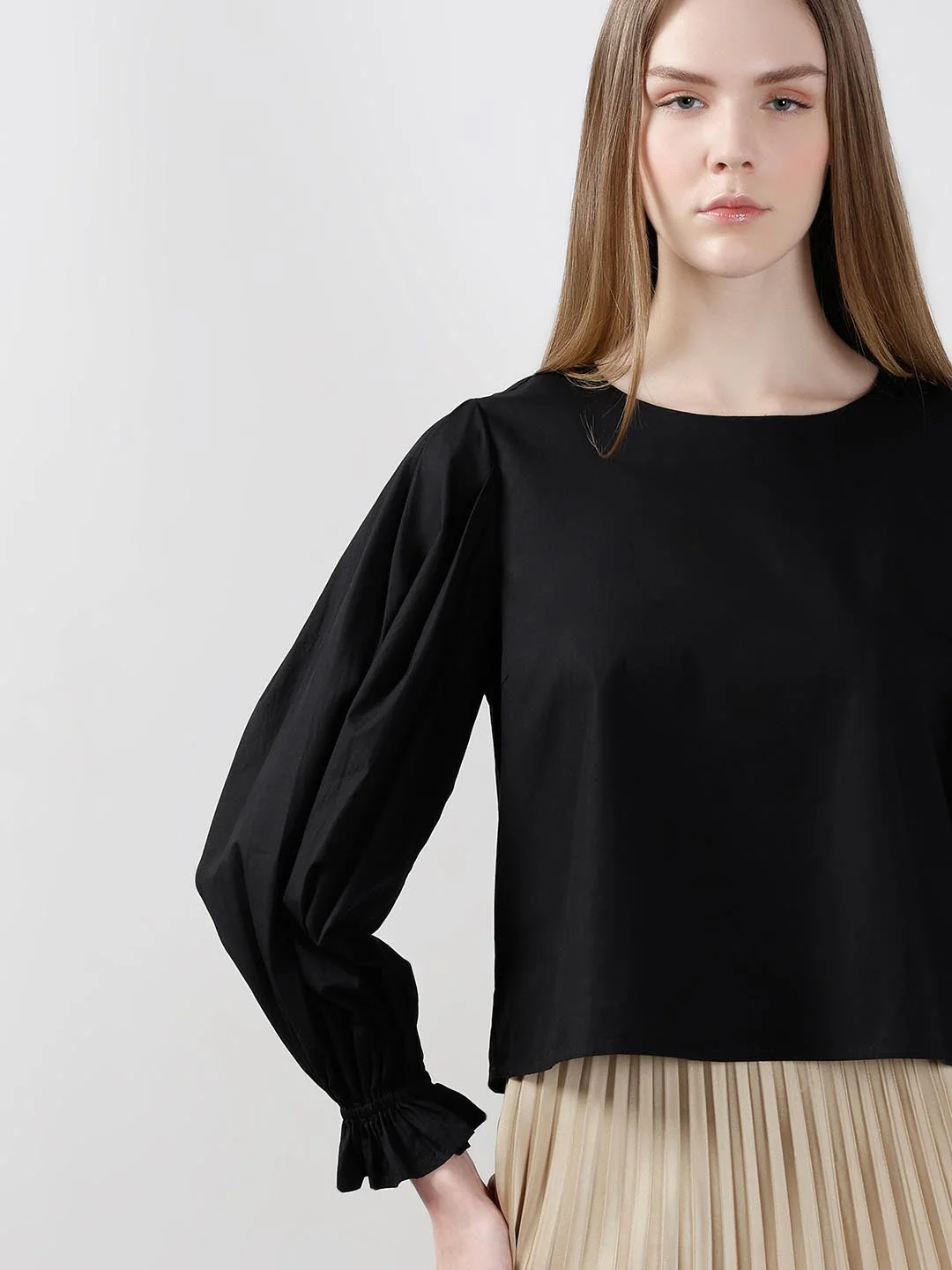 Vero Moda Black Top - Image 6