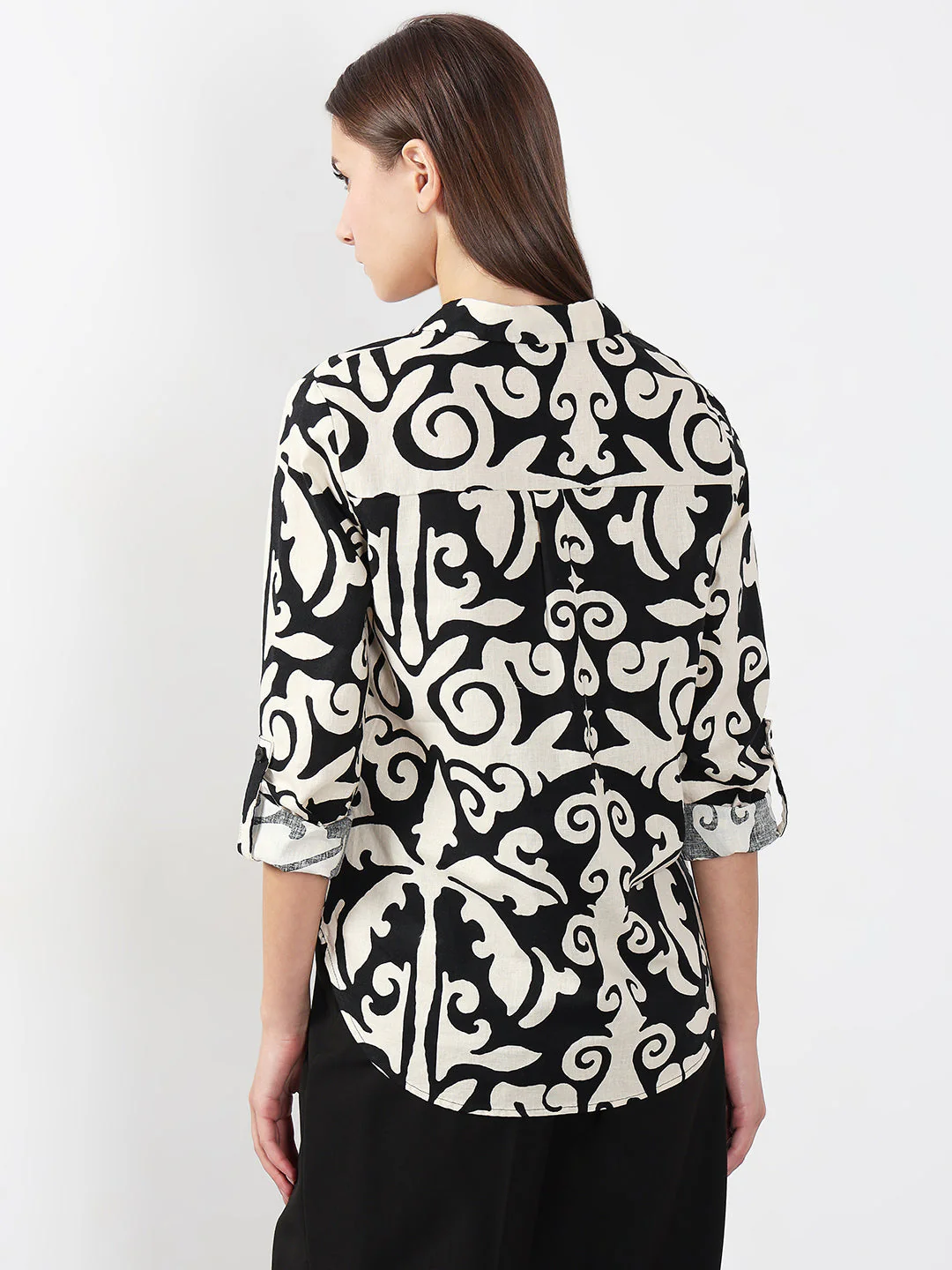 VERO MODA Black & White Printed Shirt - Image 4