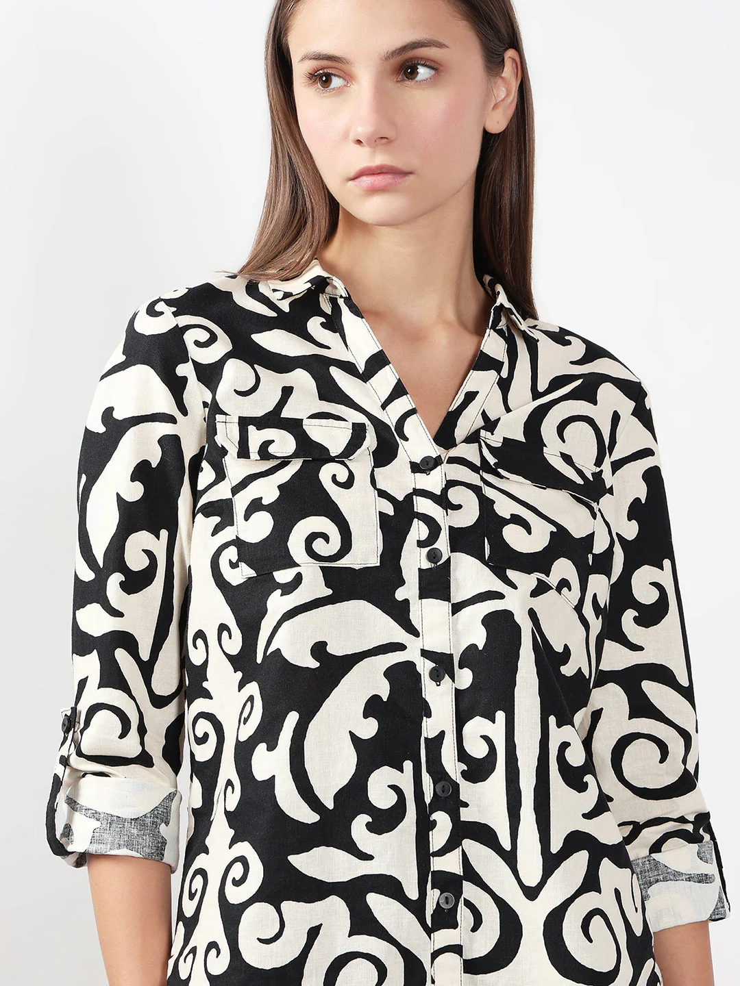 VERO MODA Black & White Printed Shirt - Image 6