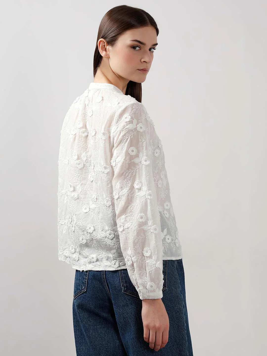 Vero Moda White 3D Embroidery Shirt - Image 3