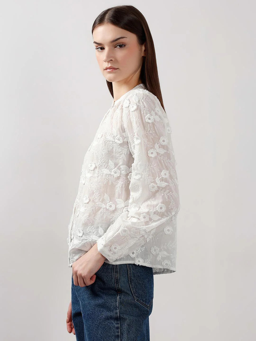 Vero Moda White 3D Embroidery Shirt - Image 4