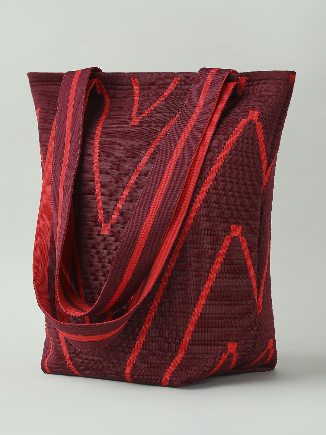 Red Textured Contrast Shoulder Bag - Image 3
