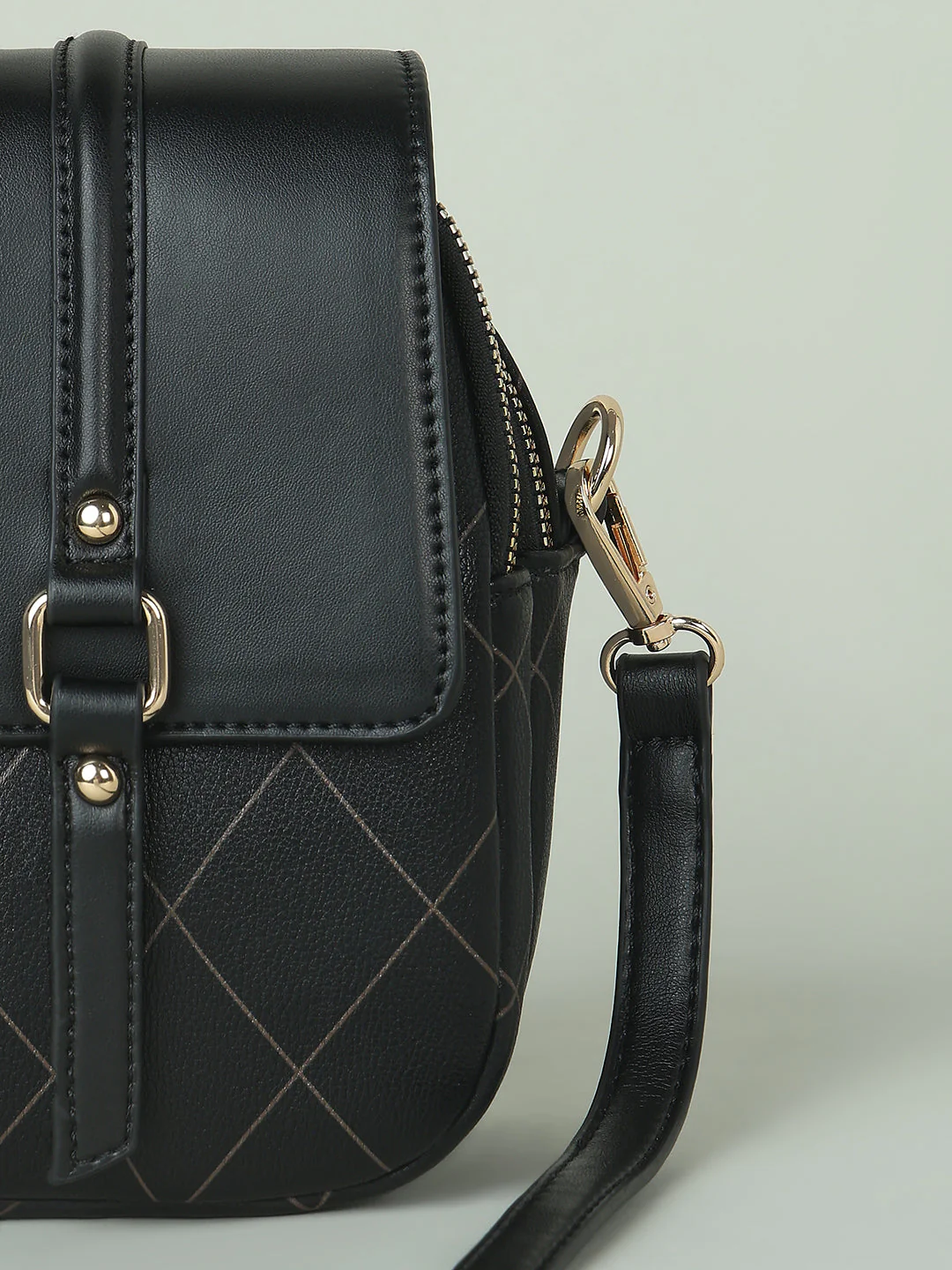 Black & Golden Sling Bag - Image 4