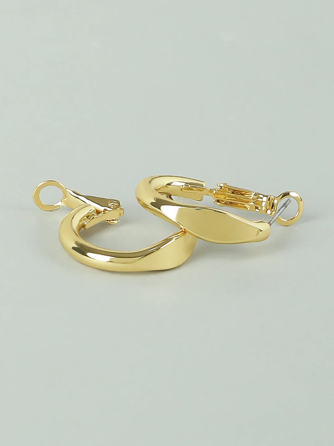Golden Hoops - Image 3