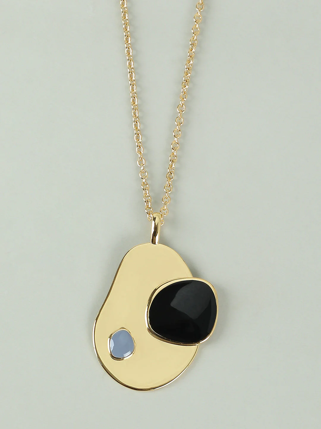 Golden & Black Pendant Necklace - Image 3