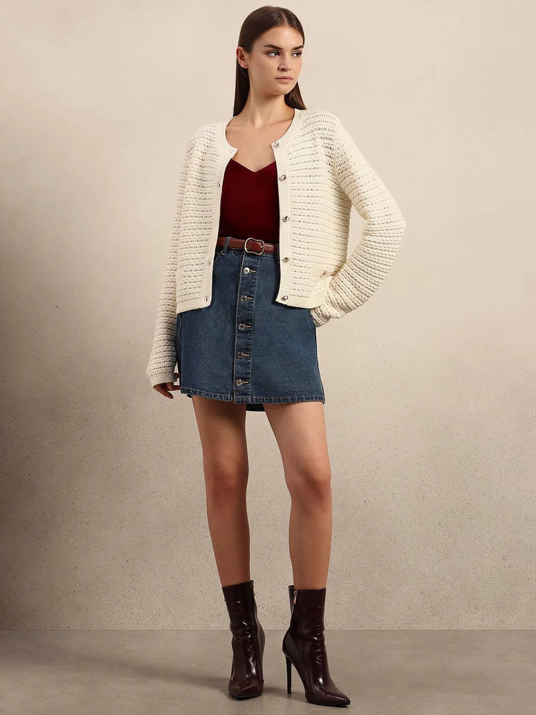 Knitted O-Neck Cardigan - Image 5
