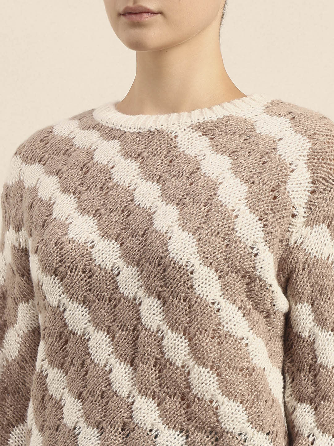 Striped Knit O-Neck Pullover - Image 8