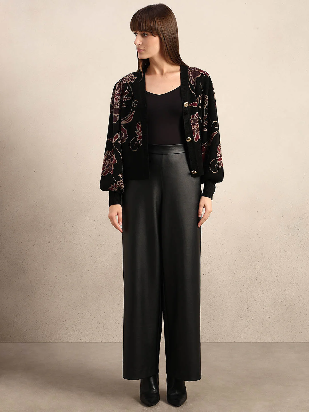 Embroidered Floral Knit Cardigan - Image 5
