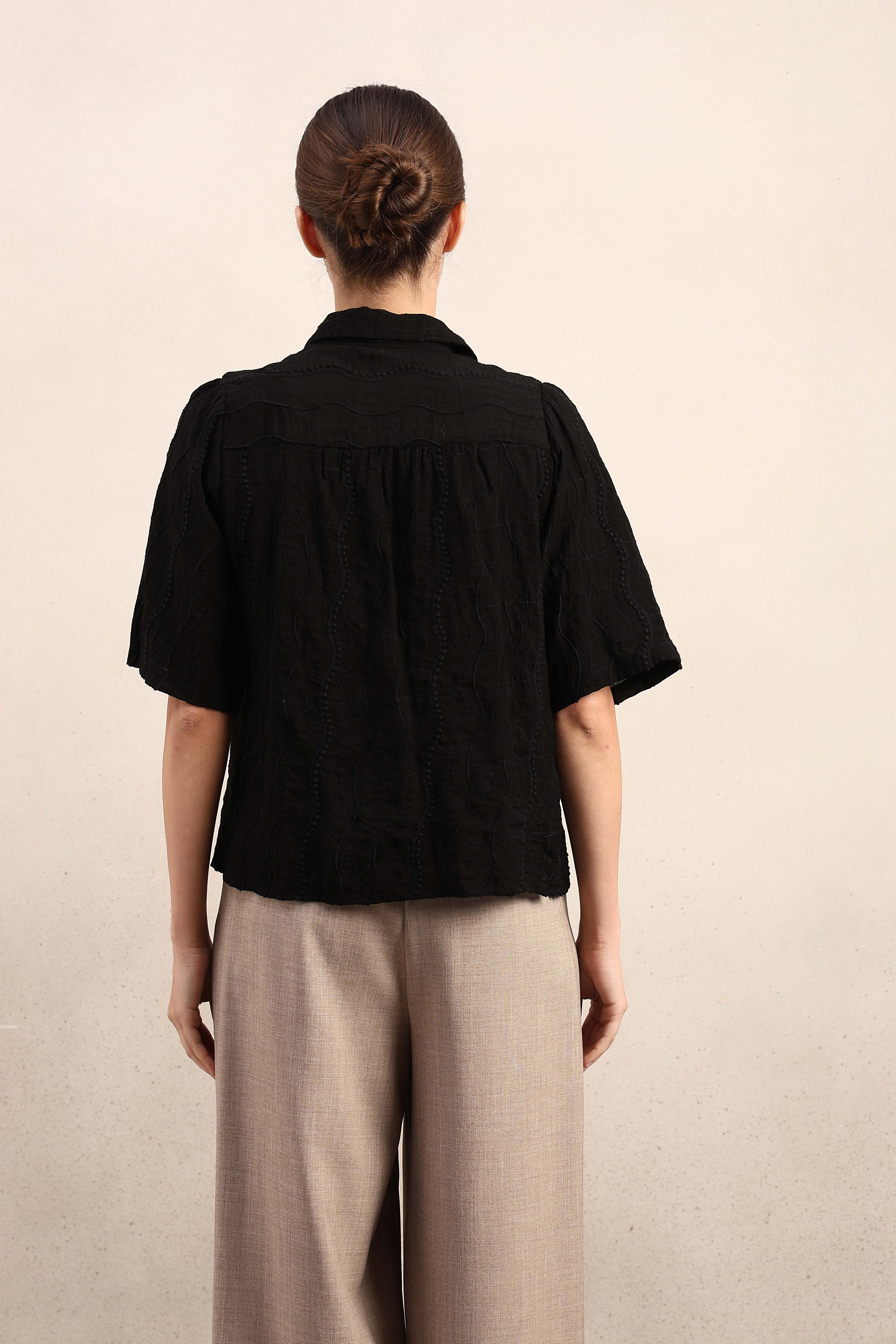 Textured Short Sleeves Shirt - Image 10